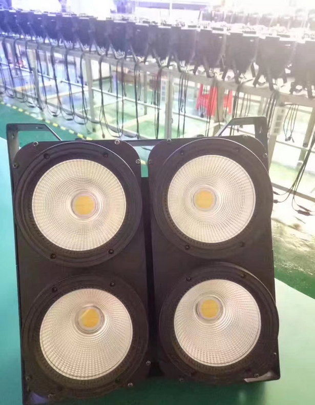 舞臺燈光 LED 四眼觀眾燈COB面光燈適用于哪些場所？效果圖